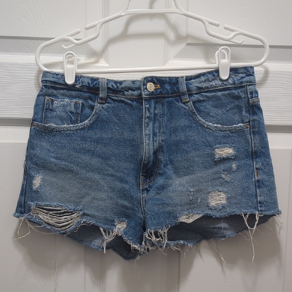 Zara Trafaluc Authentic Denim by TRF Distressed Cutoff Shorts 6